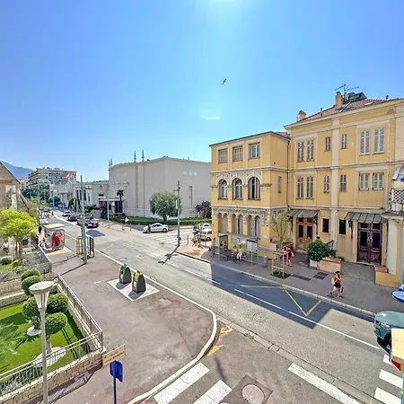 Daire Center Carnot Menton