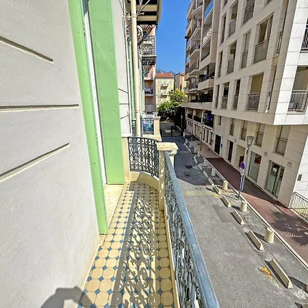 Center Carnot Menton