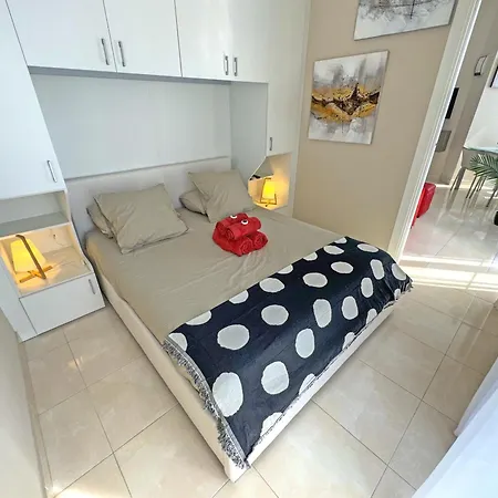 Center Carnot Apartamento